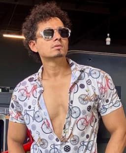 Yasraj Garach